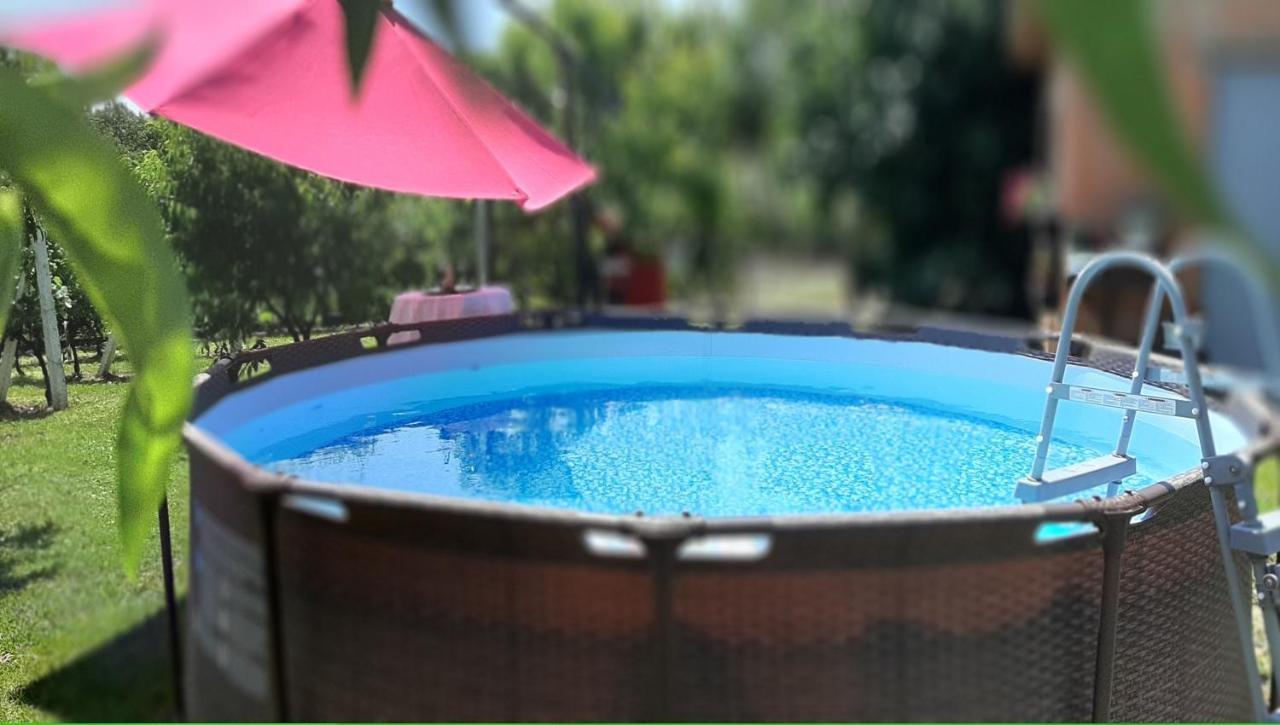 Apartment Amigo Sirova Katalena ภายนอก รูปภาพ